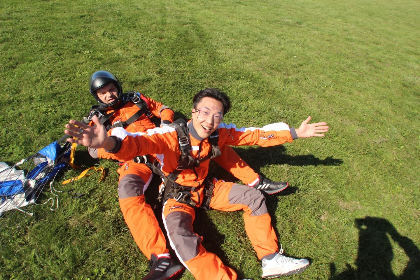 Tandem skydiving Jump-tandem