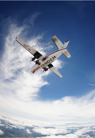 Tandem skydiving Jump-tandem
