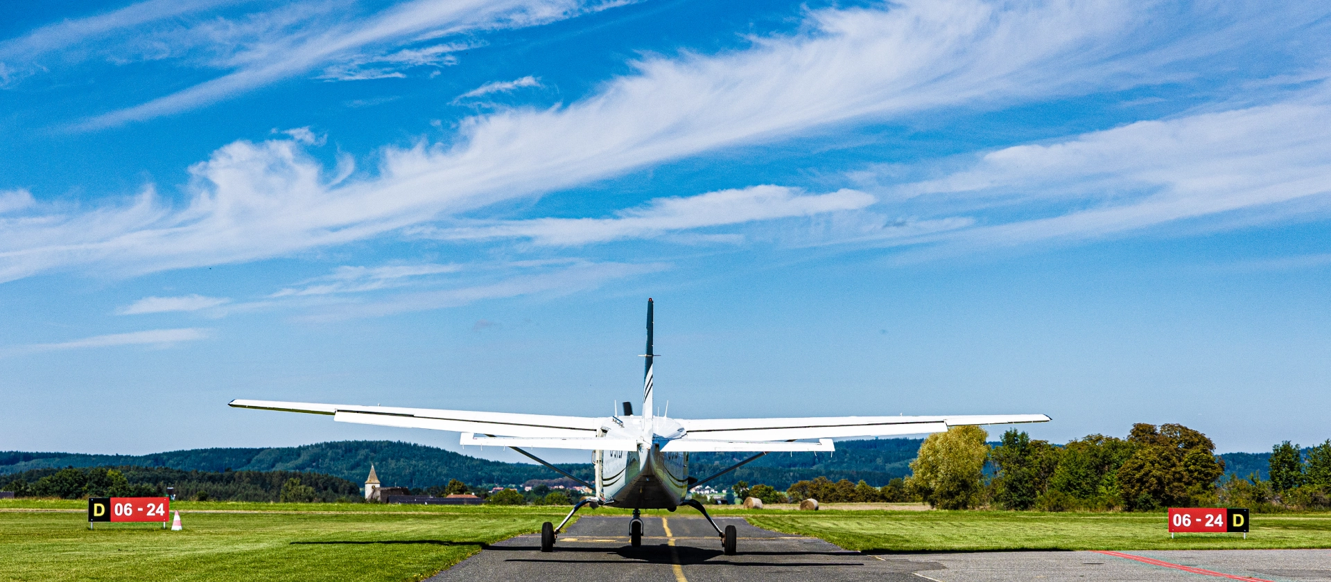 Airport Jump-tandem